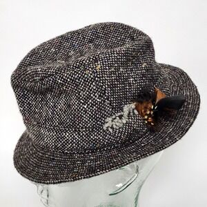 Vtg Hanna Hats of Donegal Irish Tweed Walking Hat Wool Fedora Flecked Feather S